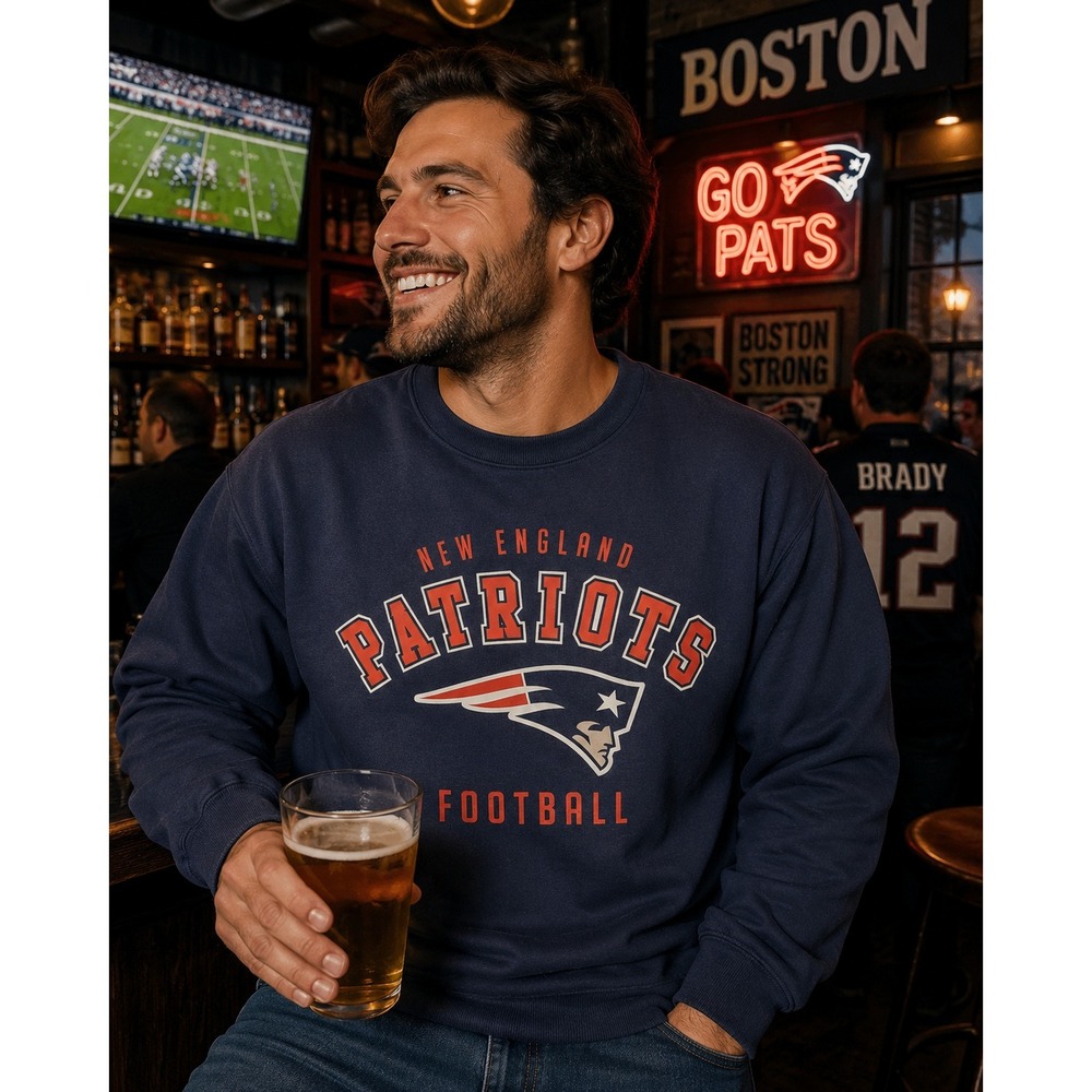 New England Patriots Sweatshirt Men's Large NFL Football Crewneck Pullover Navy